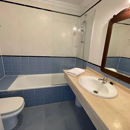 Intermobiliaria - Puerto Alto B3 17 * Estepona